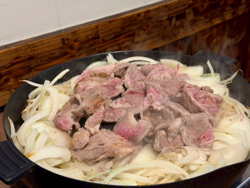 肉汁爆発！鉄板ジンギスカン
